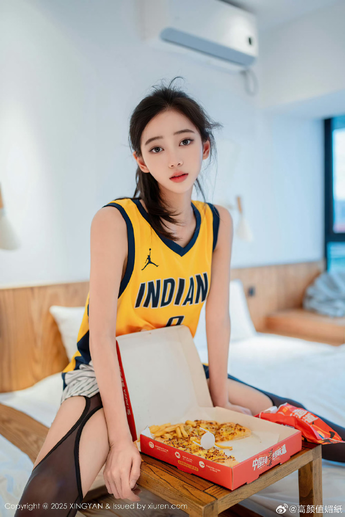 二人世界拔萝卜原神主题界面